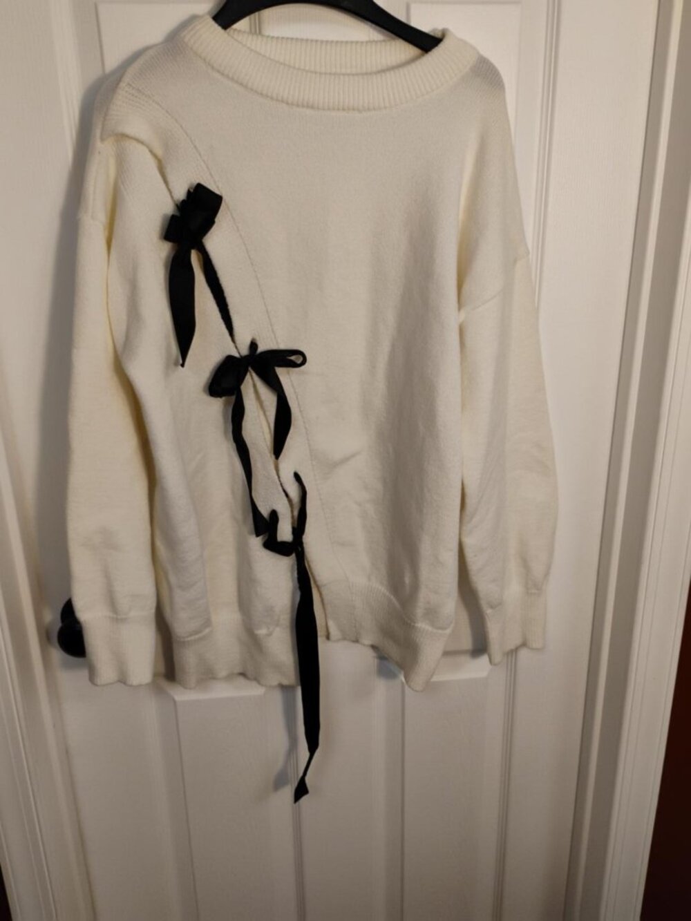 White Oversized Sweater Small Black Ribbon Tie Cutout